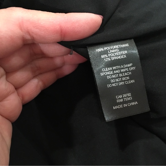 House of Harlow 1960 Black Vegan Leather Cropped Studded Jacket/Coat Size XXS - Picture 4 of 8